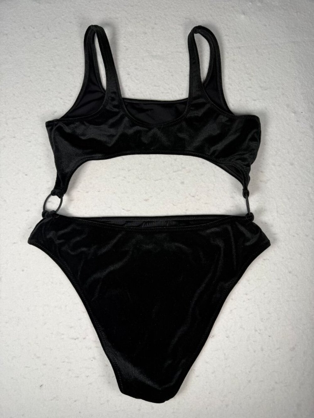 Kendall & Kylie Black Velvet Cabana Cut Out Ring One Piece Swimsuit Size Large - Picture 9 of 13